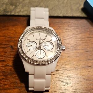 Fossil White Crystal-Accent Women's Watch With White Acrylic Band. New Battery.